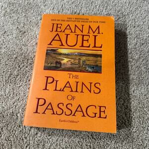 The Plains of Passage by Jean M. Auel Earth's Children Series Book #4 Paperback